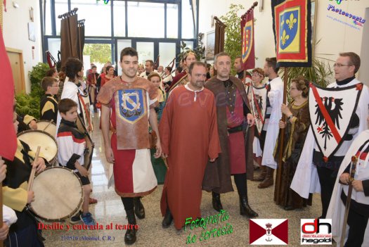 Desfile de la comitiva medieval