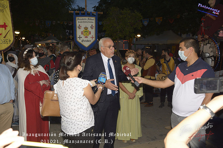 Inauguración del Mercado Medieval Artesano 2021 en Manzanares