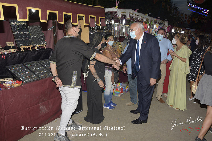 Inauguración del Mercado Medieval Artesano 2021 en Manzanares