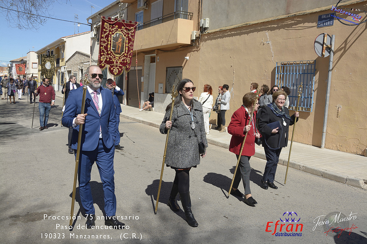 Procesión con motivo del 75 aniversario de la llegada del paso "El Encuentro" a la localidad de Manzanares , C.R.