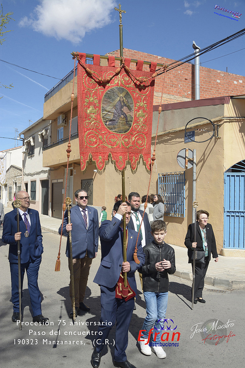 Procesión con motivo del 75 aniversario de la llegada del paso "El Encuentro" a la localidad de Manzanares , C.R.