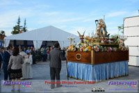 Virgen Divina Pastora saliendo de su iglesia Salida de la virgen Divina Pastora de su Iglesia en el Barrio Divina Pastora de Manzanares, Ciudad Real, España