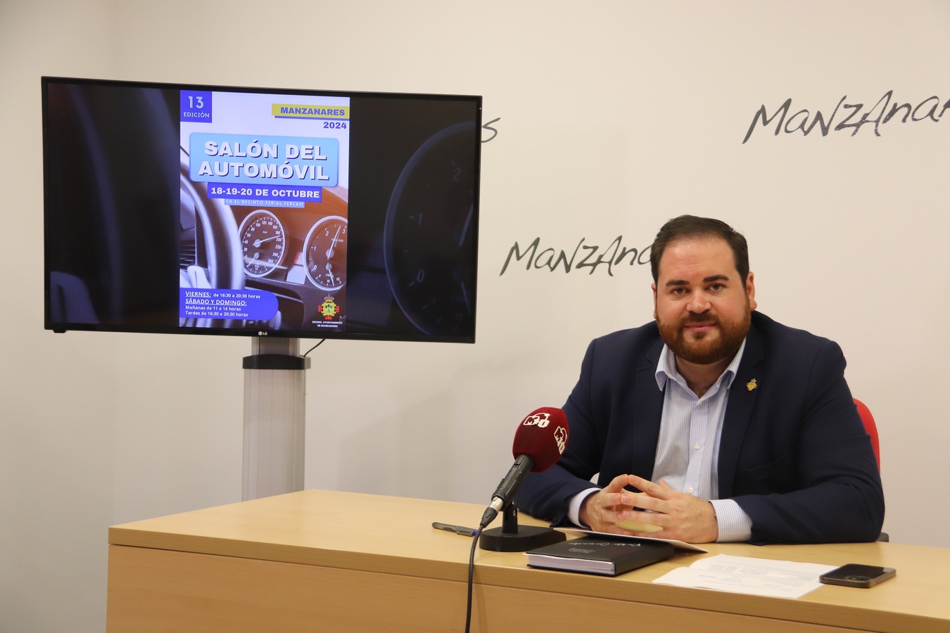 Presentación  de la 13ª edición del Salón del Automóvil en Manzanares 