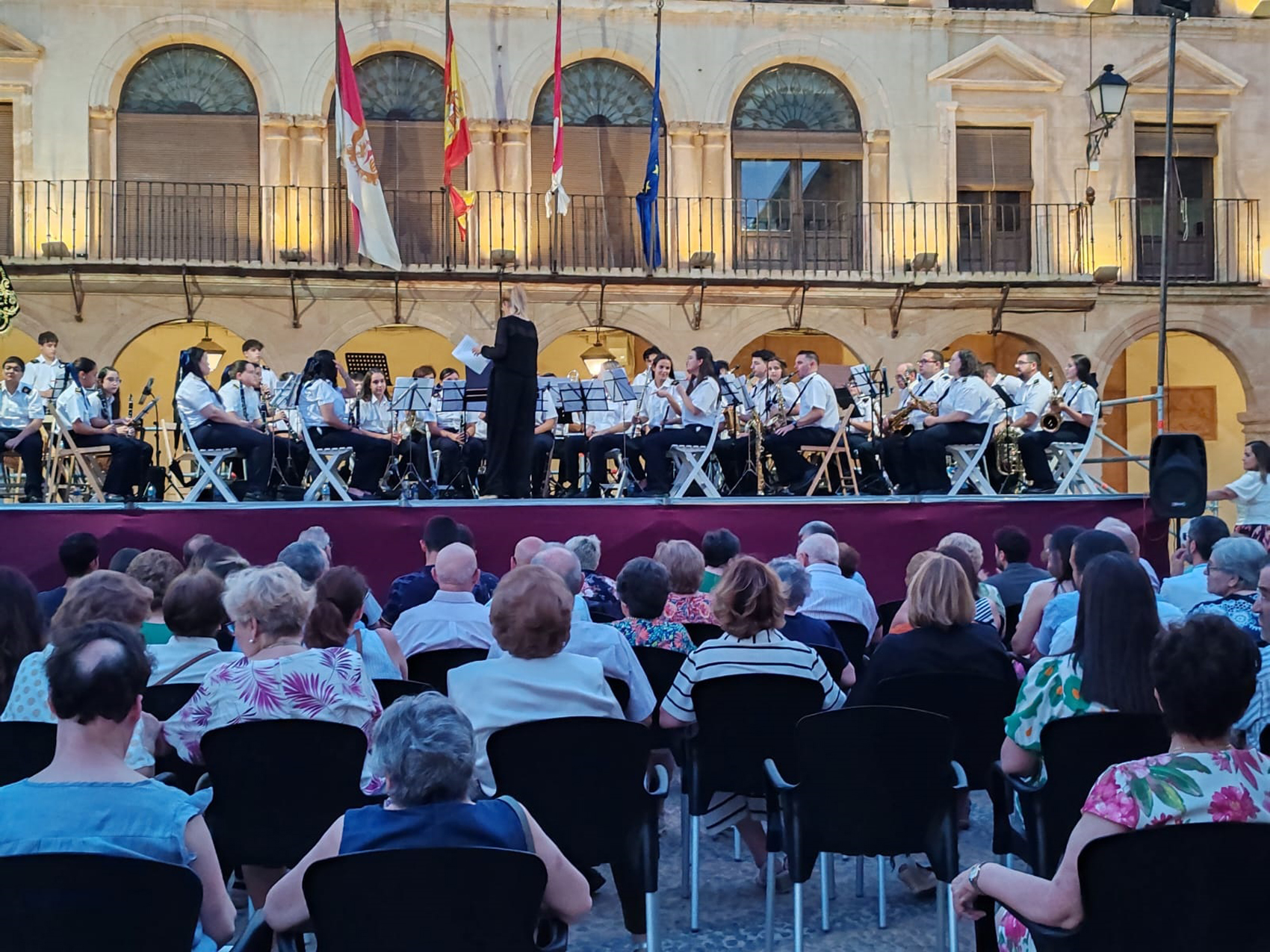 La Agrupación Musical Santa Cecilia realiza un Concierto Conjunto con la BCT Jesús Rescatado con motivo de su XXXV Aniversario