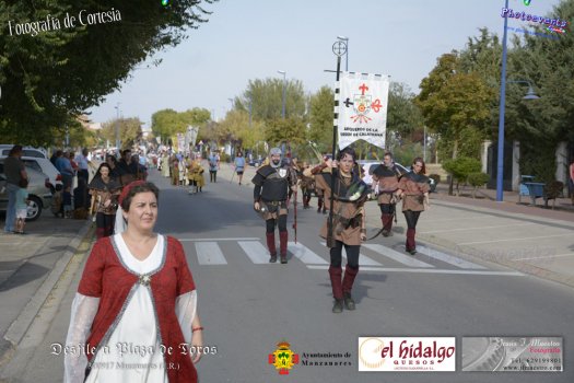 Desfile a Plaza de oros
